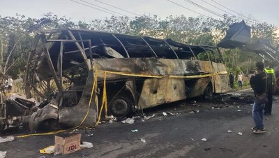 Kecelakaan Bus ALS