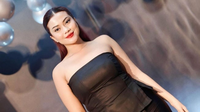 Awal Mula Hanum Mega Dikenal Publik